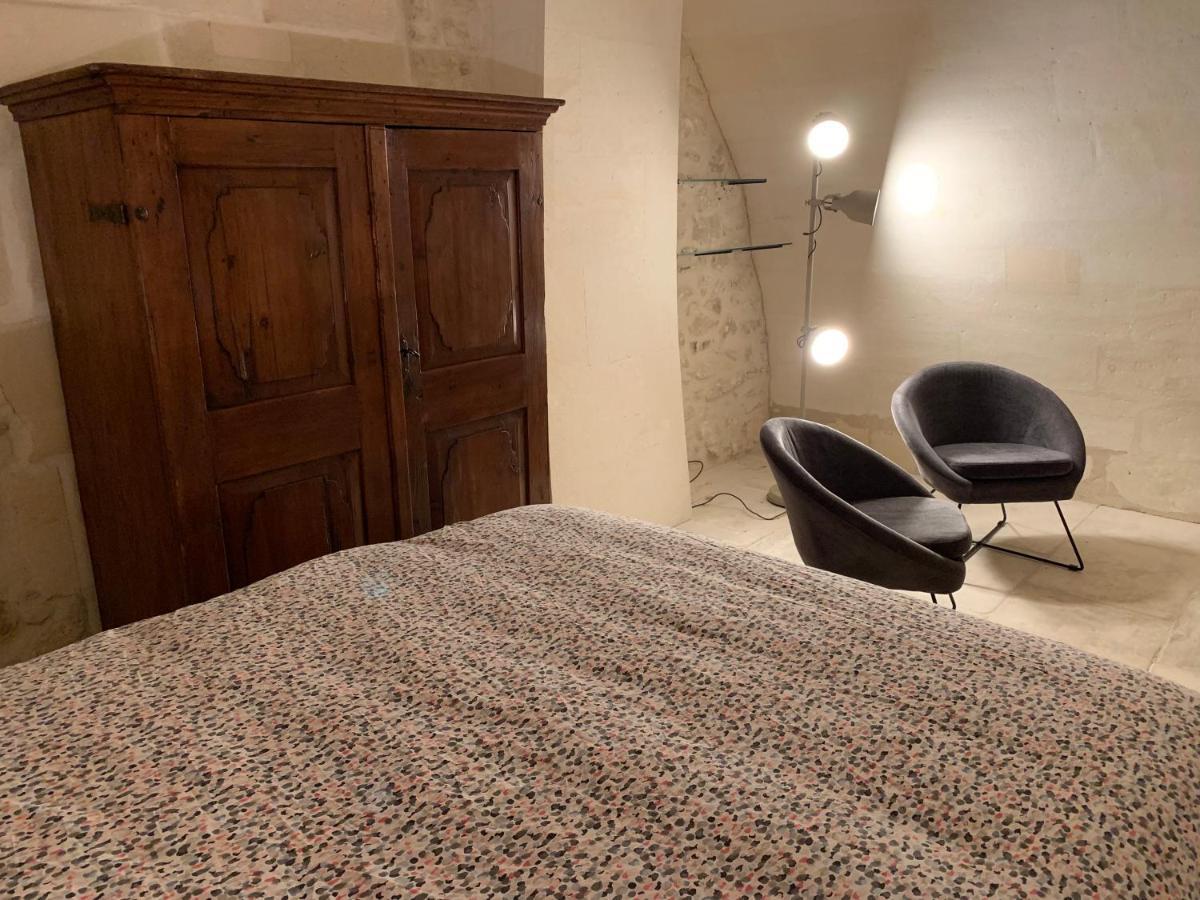 Gite De La Tour Des Abbes فونتفيل المظهر الخارجي الصورة